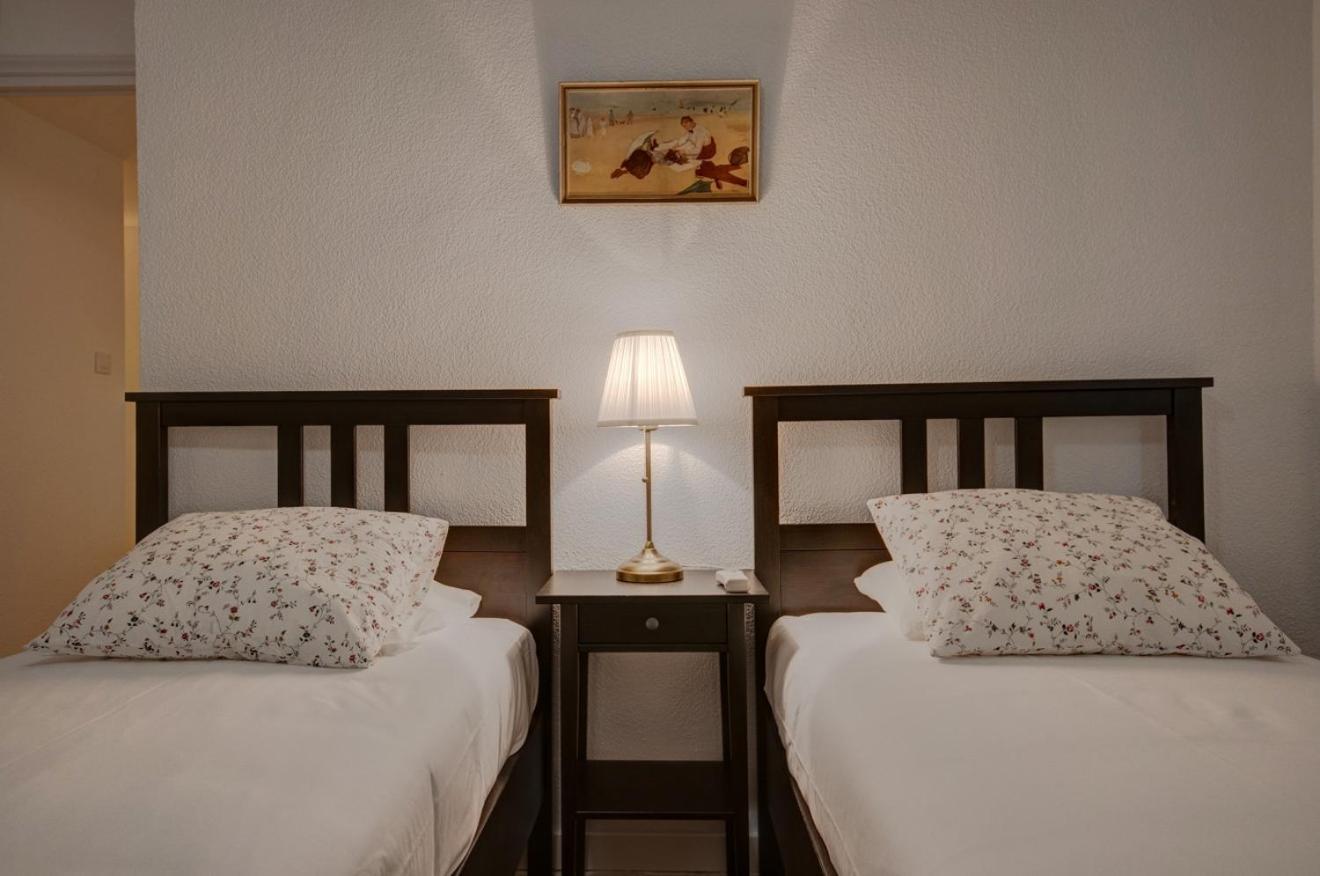 Beds & Breaks Ferrero Apartment Valencia Bagian luar foto